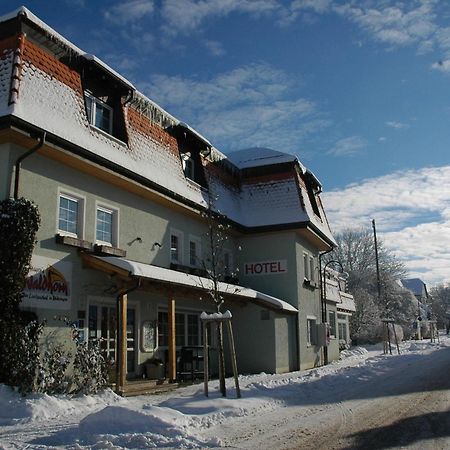 Mayers Waldhorn - Zwischen Reutlingen Und Tuebingen Kusterdingen Buitenkant foto