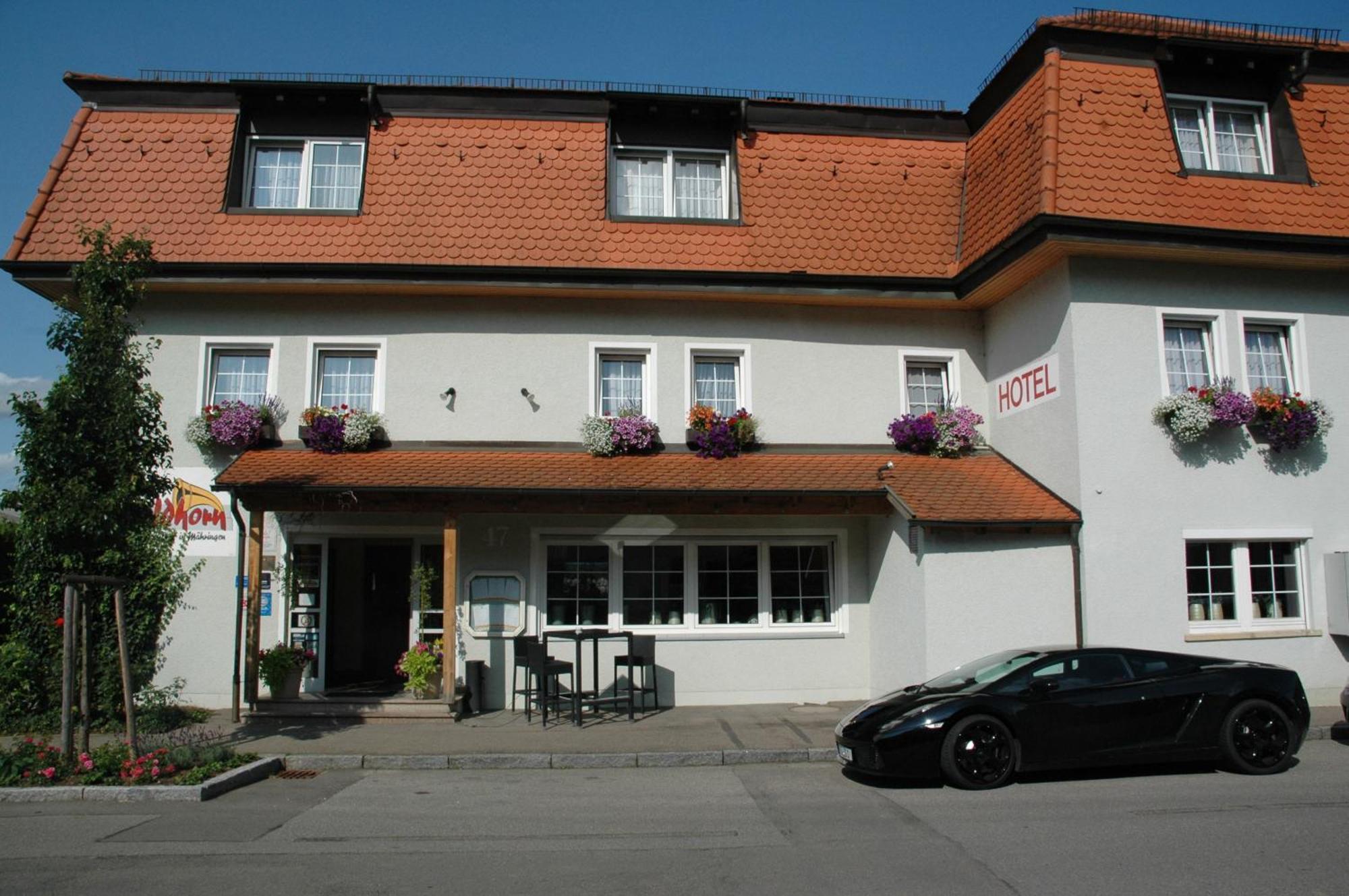 Mayers Waldhorn - Zwischen Reutlingen Und Tuebingen Kusterdingen Buitenkant foto